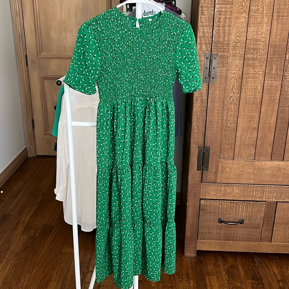 Women’s green dress